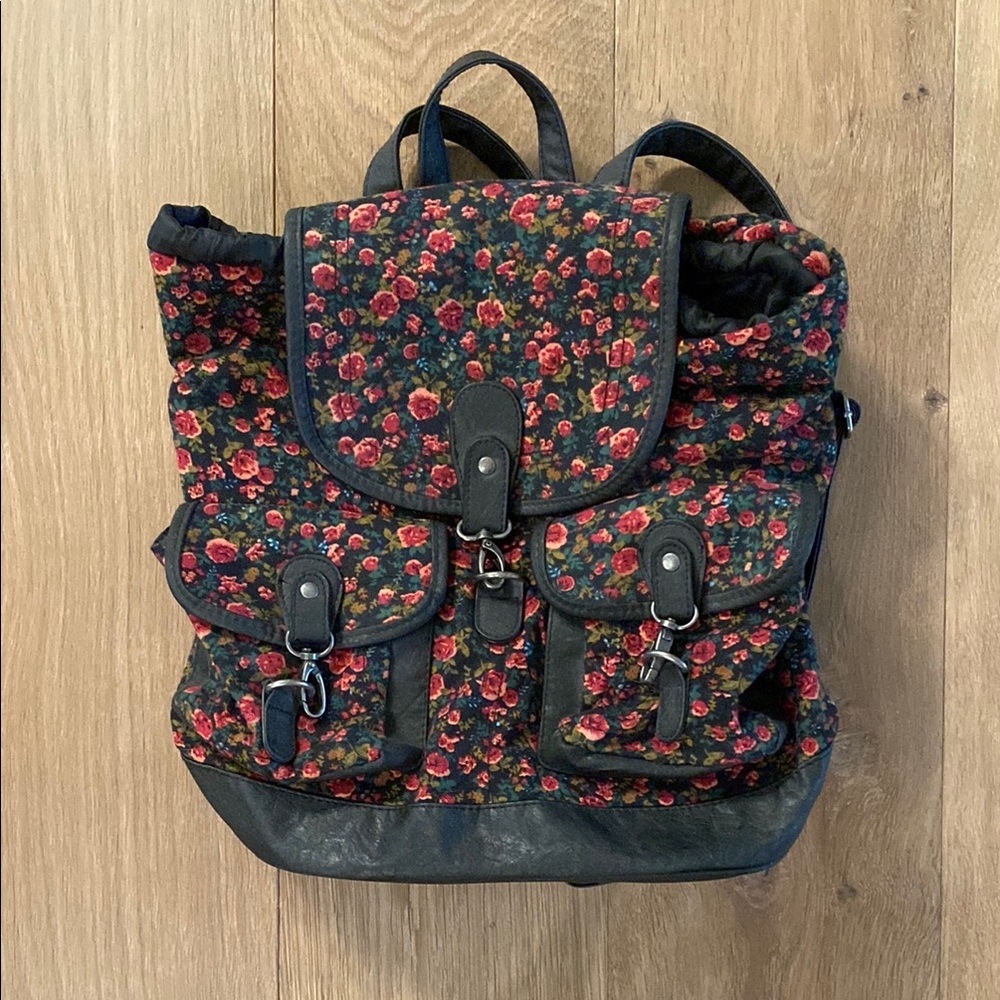Mossimo Supply Co Black and Red Vintage Floral Backpack